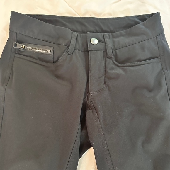Lululemon Everyday Pants for Women. Size XS-S - Picture 4 of 13